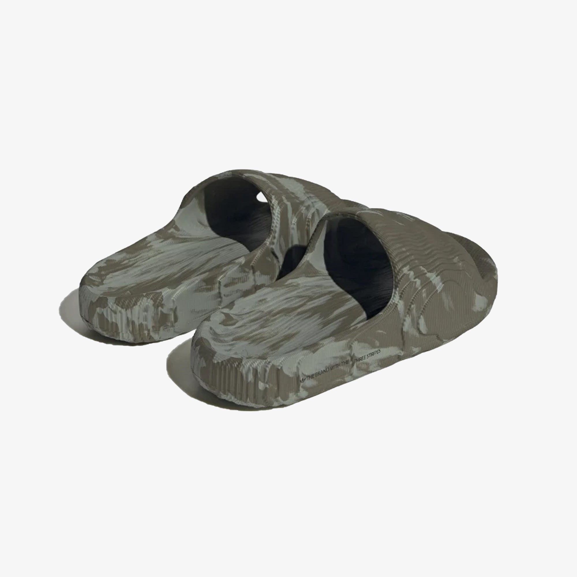 ADILETTE 22 'OLIVE STRATA/SILVER GREEN'