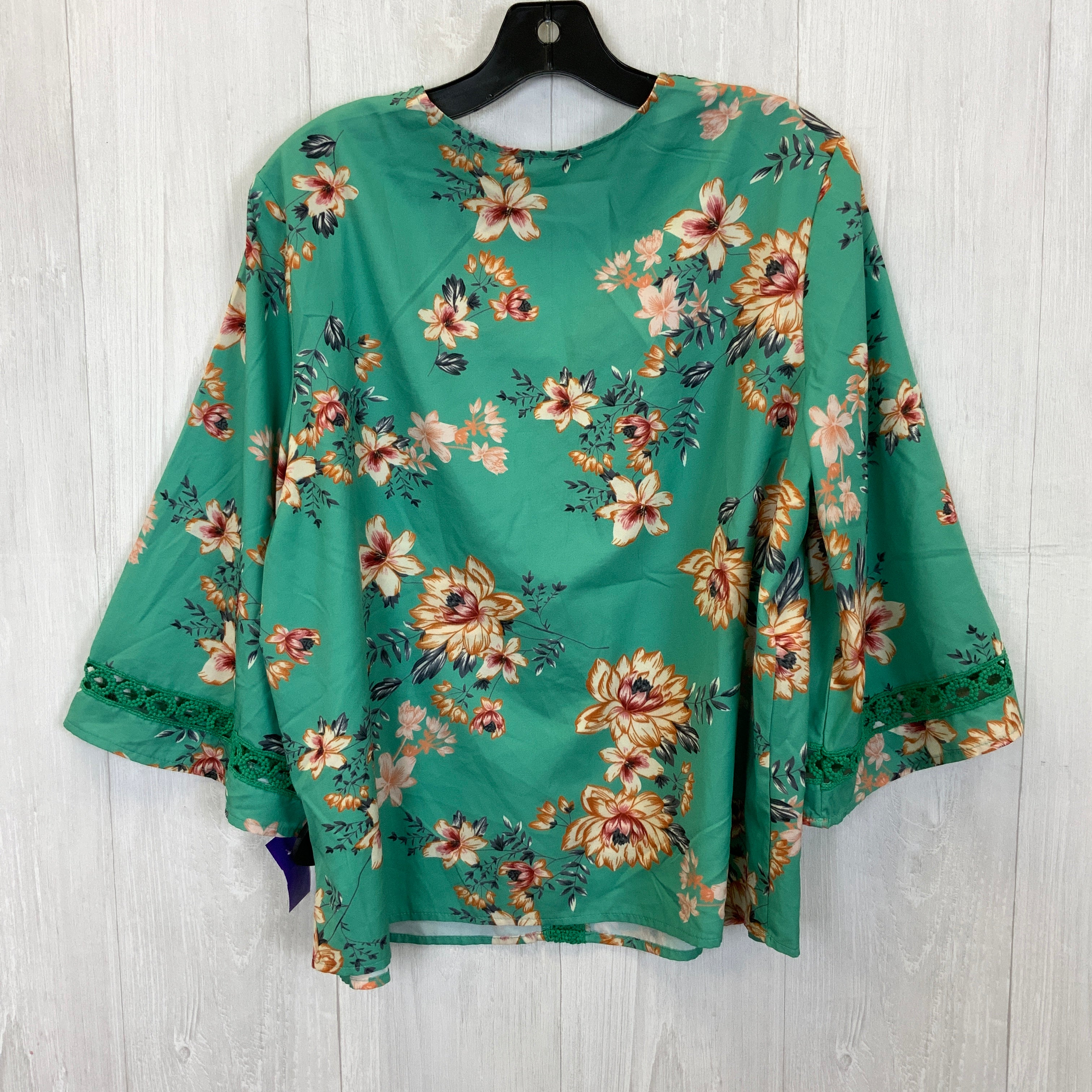 Top 3/4 Sleeve By Shein  Size: Xl