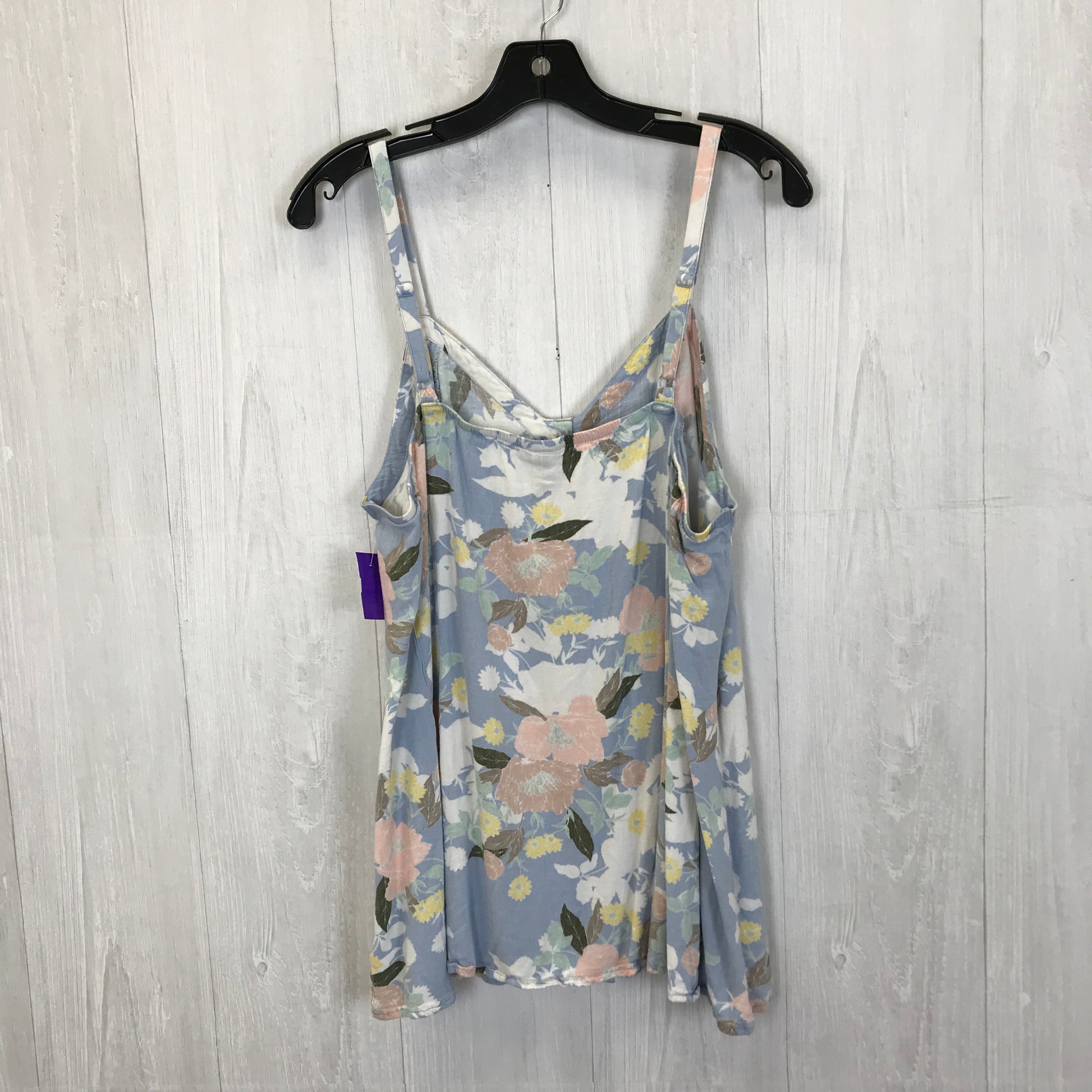 Top Sleeveless By Torrid  Size: 2x